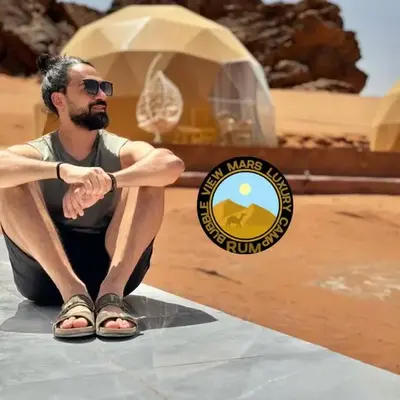 RUM BUBBLES VIEW MARS lUXURY CAMP