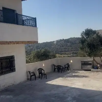 فيلا مفروشه ومزرعه للايجار