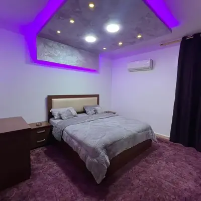شقه مفروشه