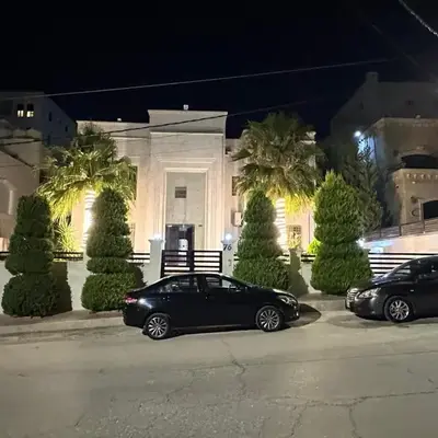 Luxurious 5 bedroom Furnished Villa superb locationفيلا فخمه