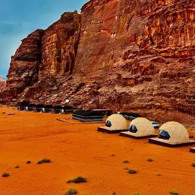 Wadi rum Bubble Camp & tour